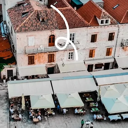 Takoma Hvar 아파트